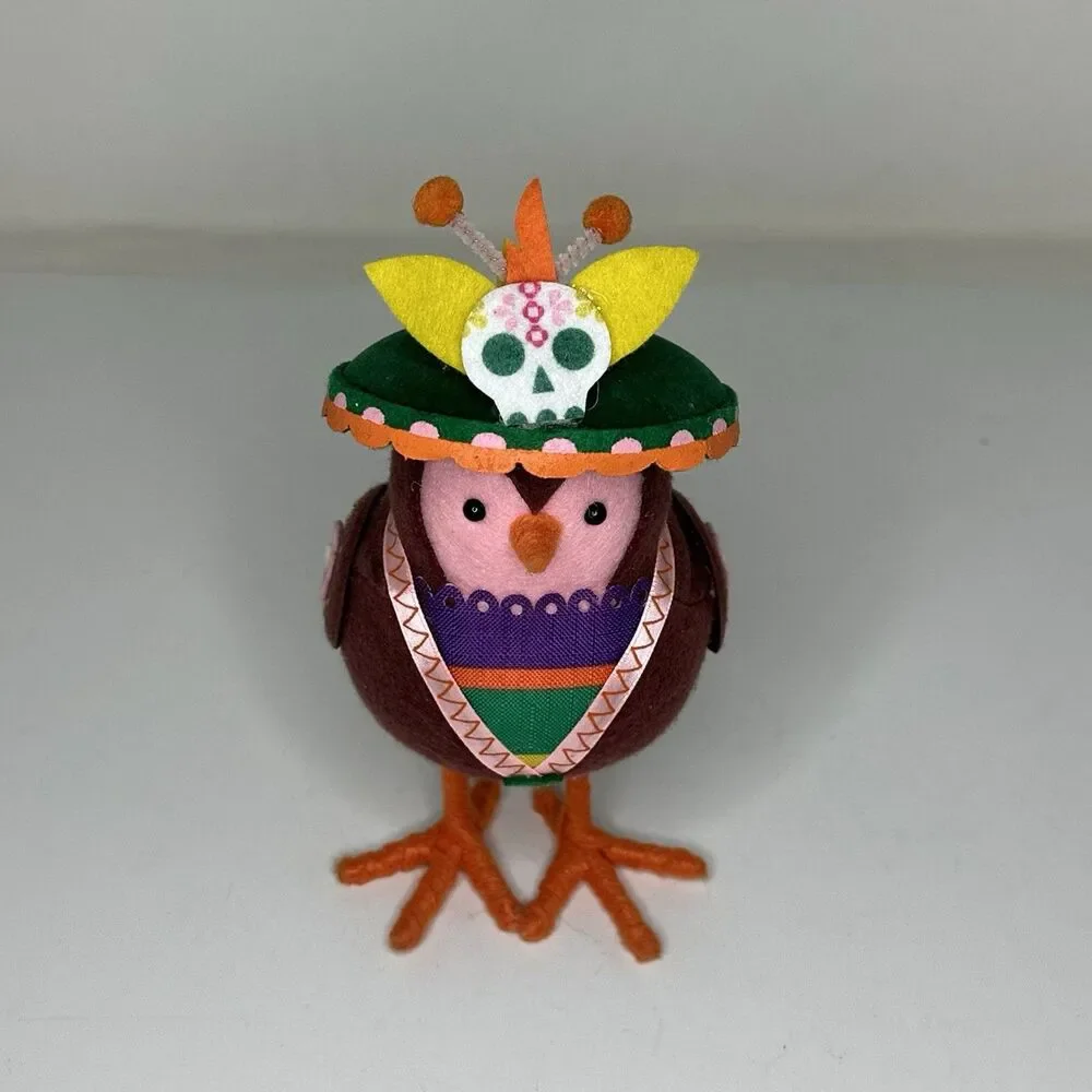 Target Bird 2025 Día de los Muertos “Lindoro” Sugar Skull Sombrero Spritz Decor